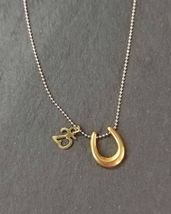 150   β   γουρι κολιε (1)